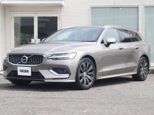 ボルボ　V60　T5　インスクリプション
