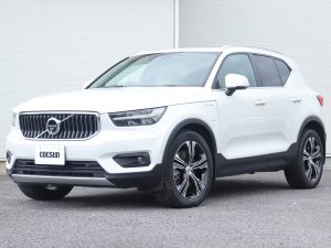ボルボ　XC40　リチャージ　プラグインハイブリッド　T5　インスクリプション