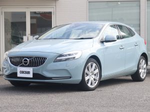 ボルボ　V40　T3　インスクリプション